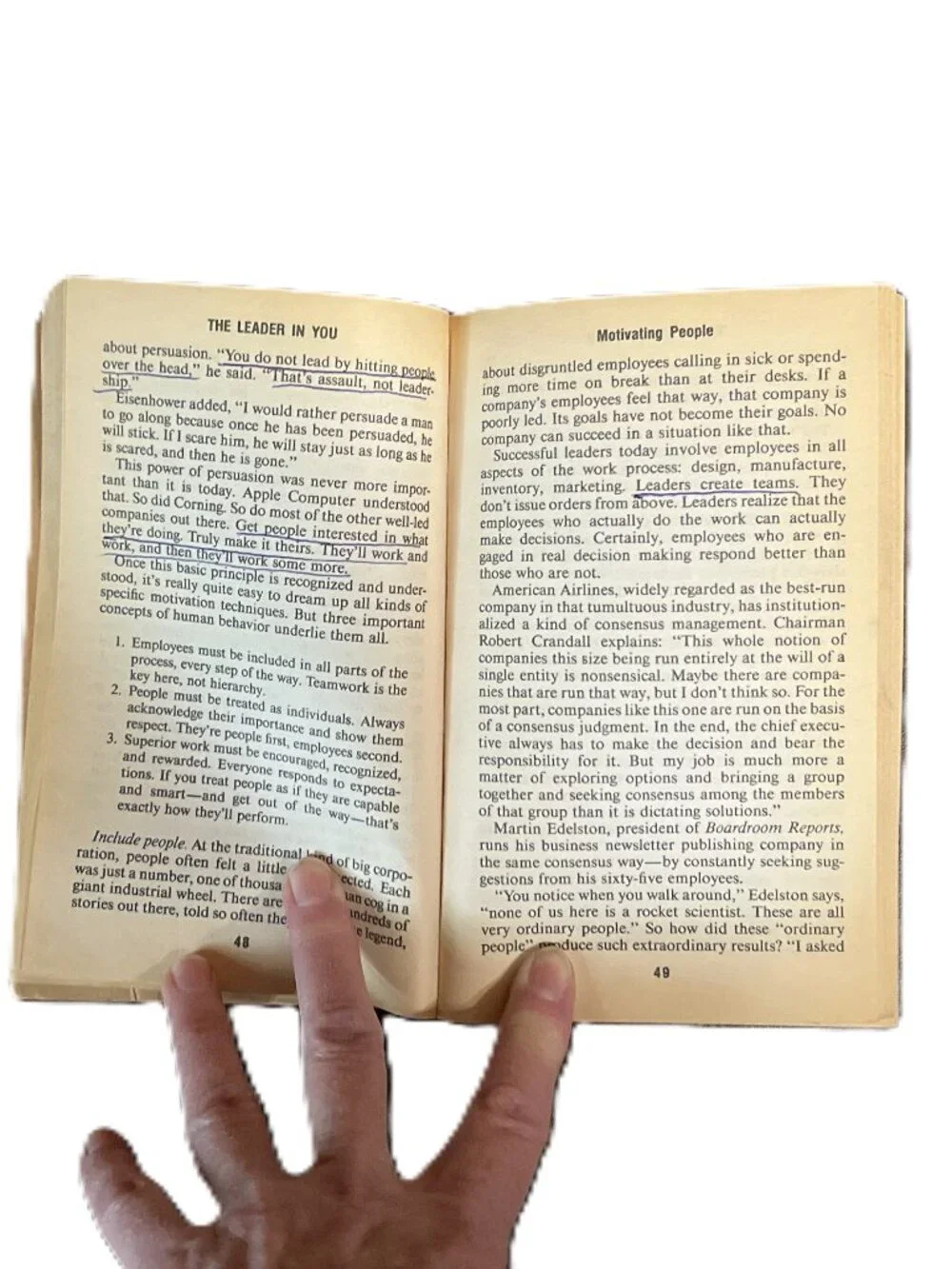 Vintage Dale Carnegie's How to Win Friends/Public Speaking/The Leader in You